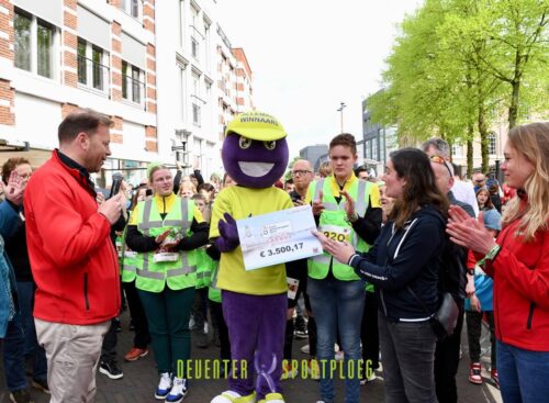 Zeventiende editie IJsselloop: feestje voor de G-lopers