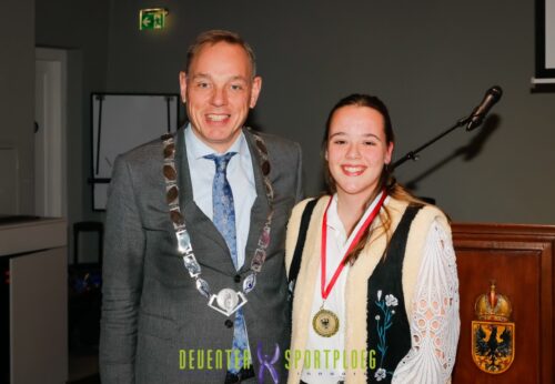 Jeugdlintje voor Anne Pleizier